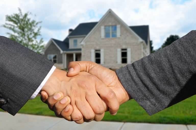 6 Common Myths About Buying Your First Home